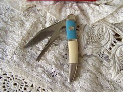Knife with crown