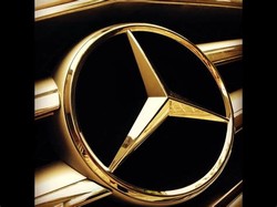 Mercedes gold