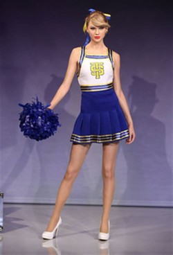 Taylor swift cheerleader